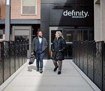 Definity-foto van: Definity's head office in Waterloo, ON