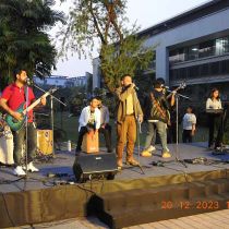 Dr. Reddy's-foto van: Our in-house rock band