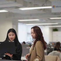 AMS-foto van: Building our people expertise from within