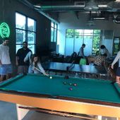 Foto voor Ezoic: Pool Time - Brain Break