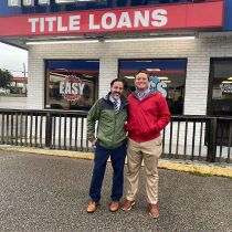 TitleMax-foto van: Showcasing a store location